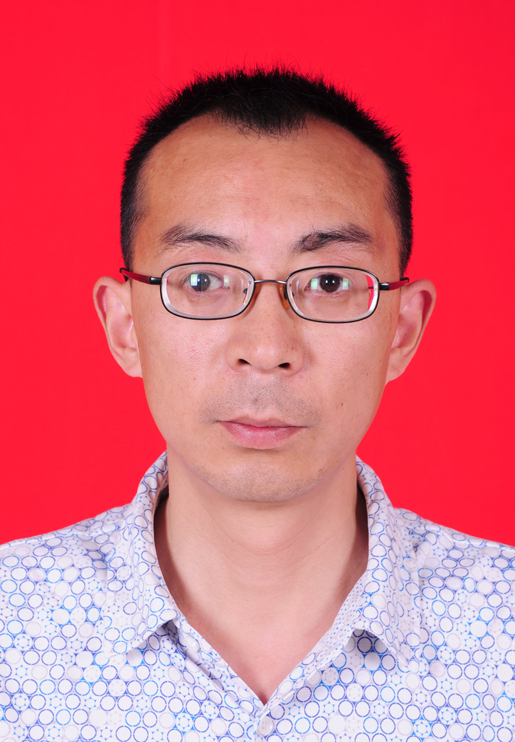 �����κ�̫ƽ