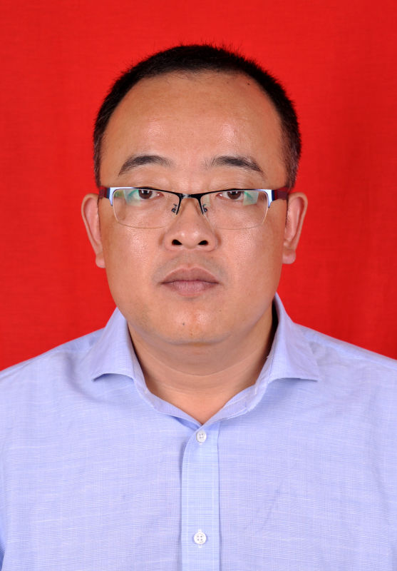 ��ί�����С��