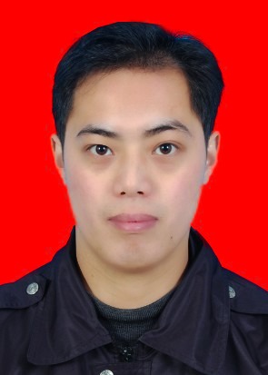 ��ίίԱ����װ�����渱�糤����